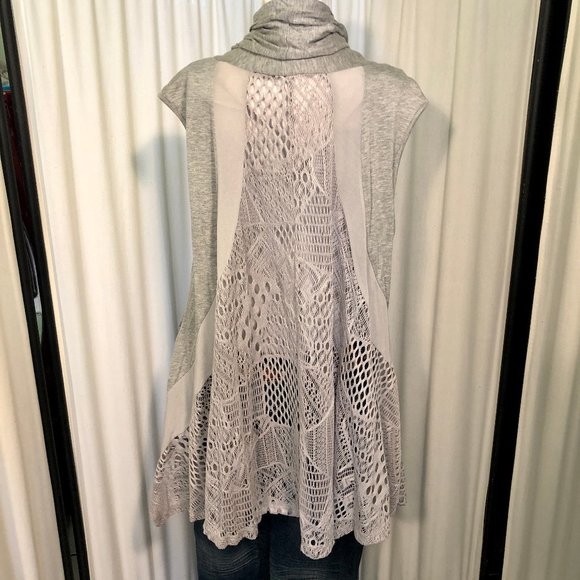 Bundle of two La Vanya Lace Cardigans in gray Sz 1XL & olive Sz 3XL - Picture 4 of 13